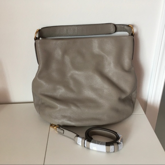 SOLD - Marc Jacobs Hobo Bag - Picture 3 of 4